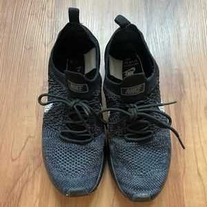 Nike Flyknit Running Shoes Black, WMNS US 7